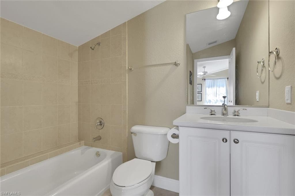 3555 Avion Woods CT 501-32