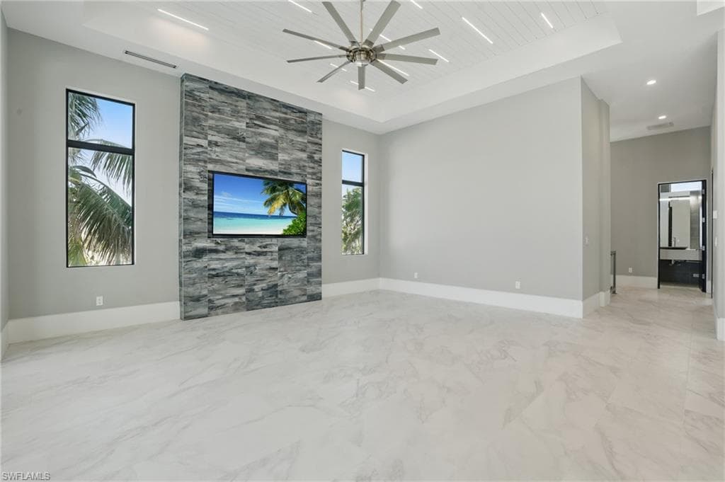 3050 Estero BLVD-12