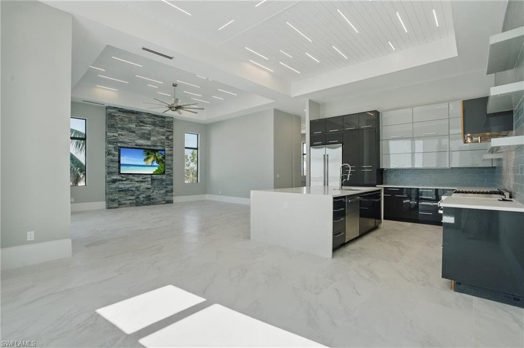 3050 Estero BLVD-16