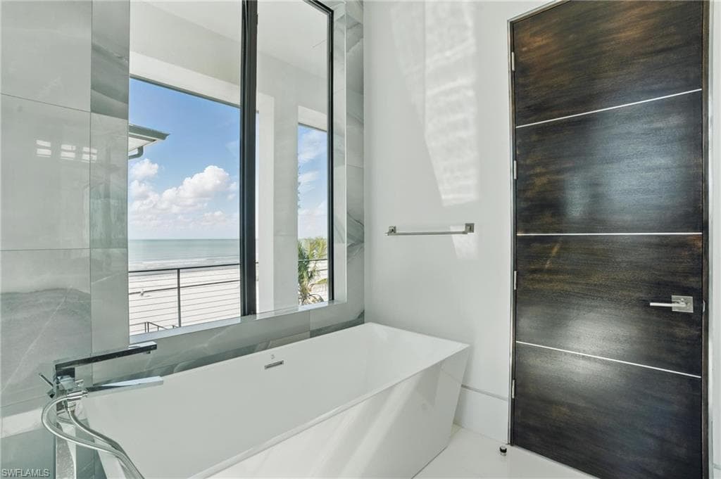 3050 Estero BLVD-29