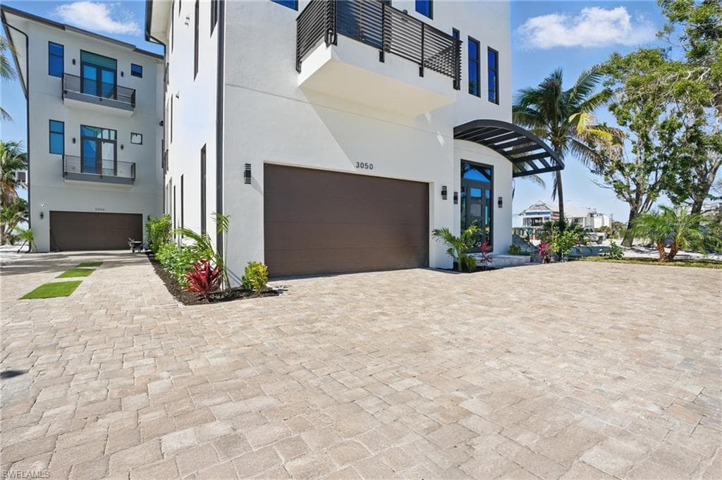 3050 Estero BLVD-33