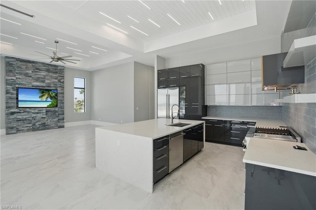 3050 Estero BLVD-17