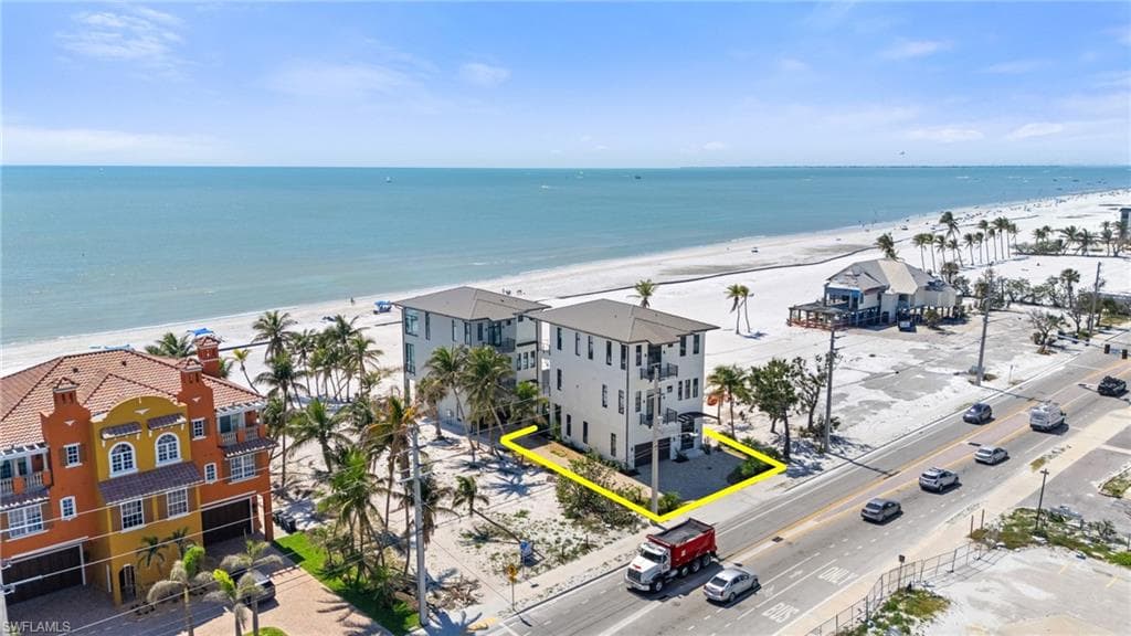3050 Estero BLVD-34