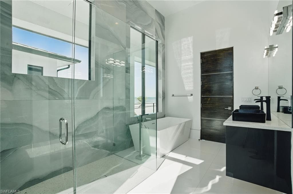 3050 Estero BLVD-28