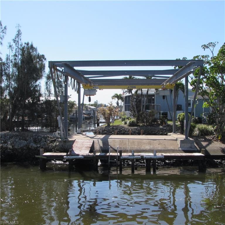 5004 Gulfgate LN-22