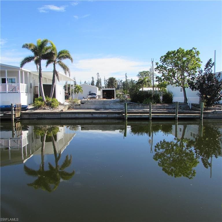5004 Gulfgate LN-14