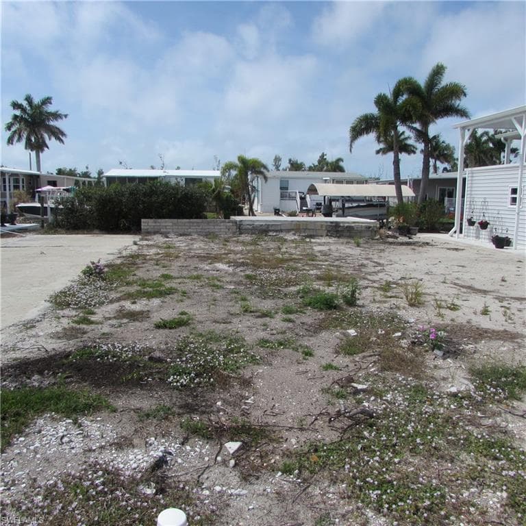 5004 Gulfgate LN-25