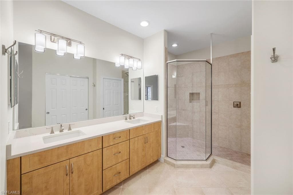 2040 Tarpon Bay DR N 201-35