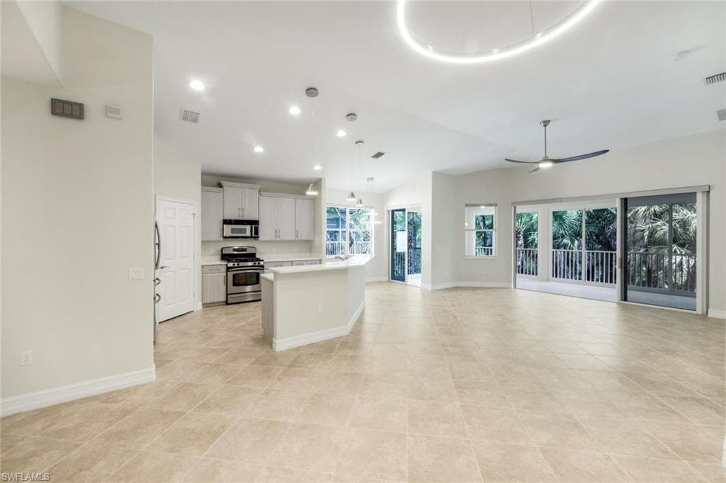 2040 Tarpon Bay DR N 201-20