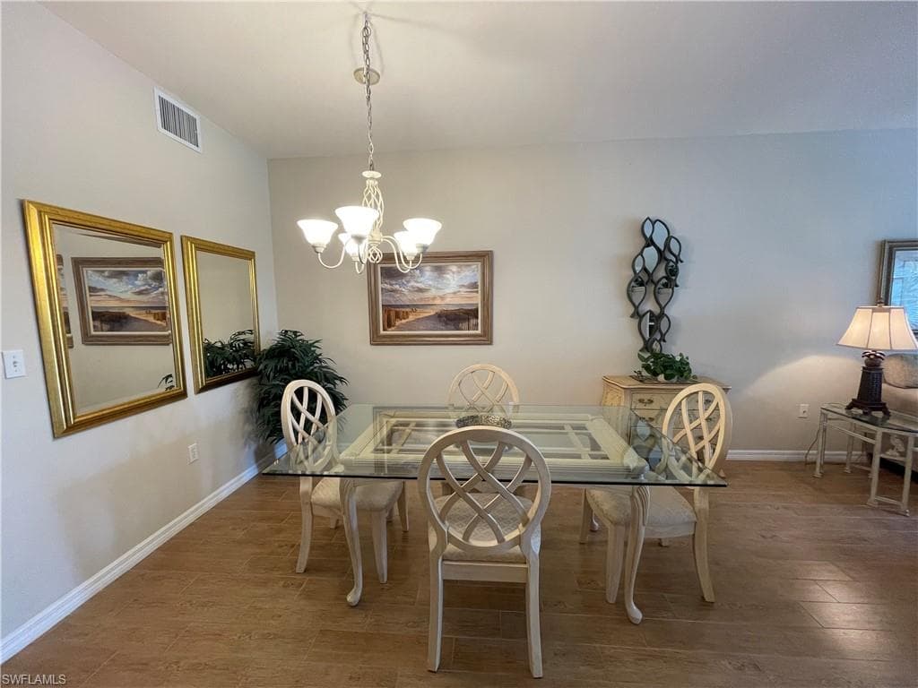 519 Roma CT 2103-5