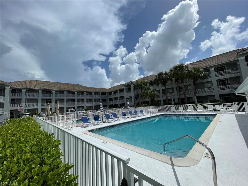 519 Roma CT 2103-24