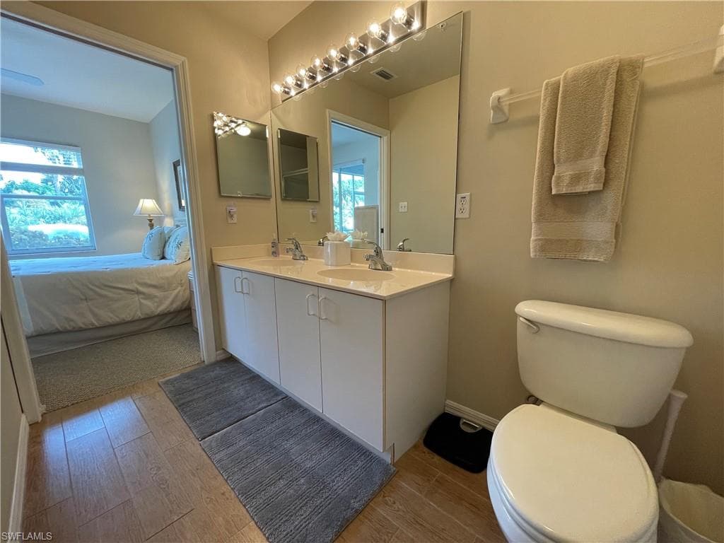 519 Roma CT 2103-15