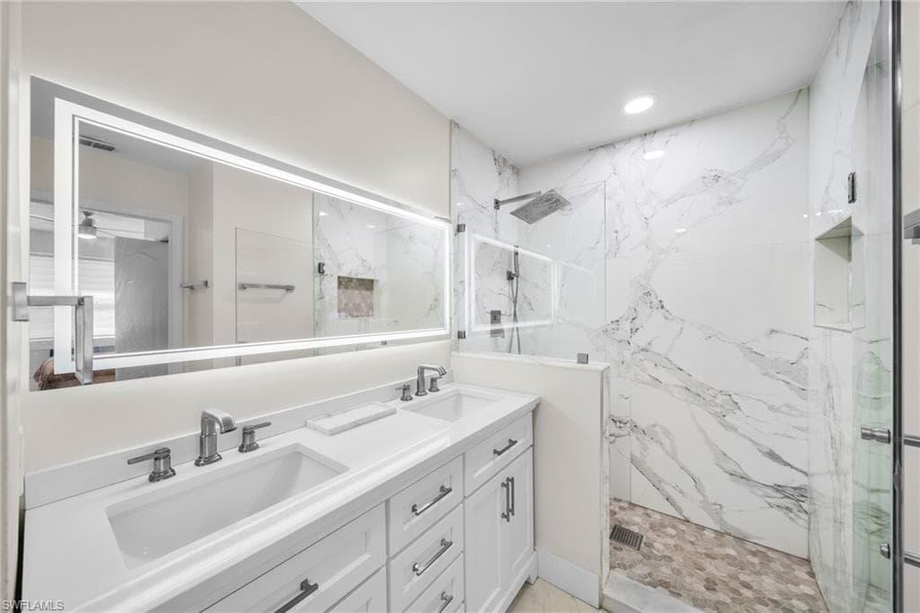 1024 Mainsail DR 512-11