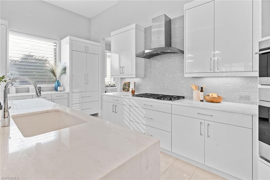 10570 Via Torino WAY-17