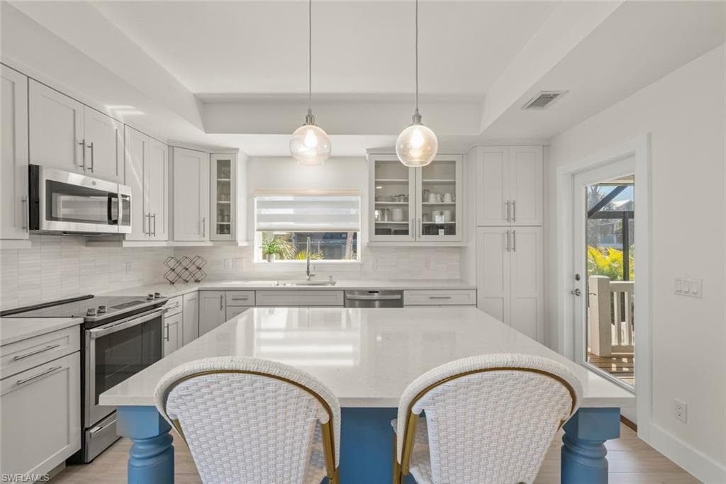 3708 Agate CT-11