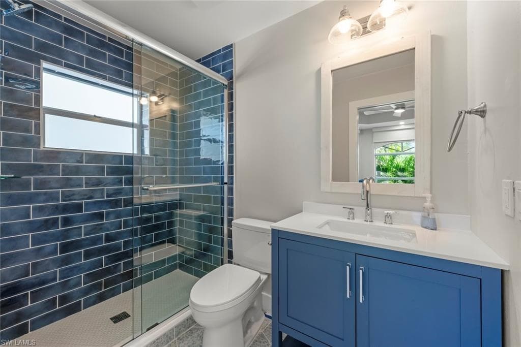 3708 Agate CT-32