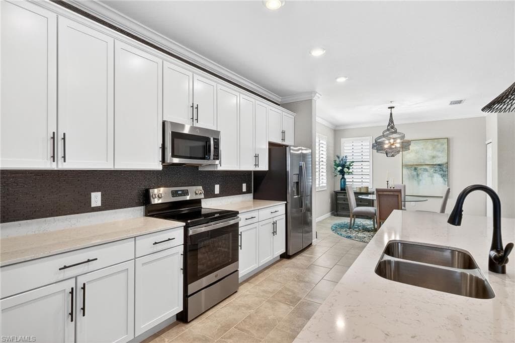 2387 Anguilla DR 202-6