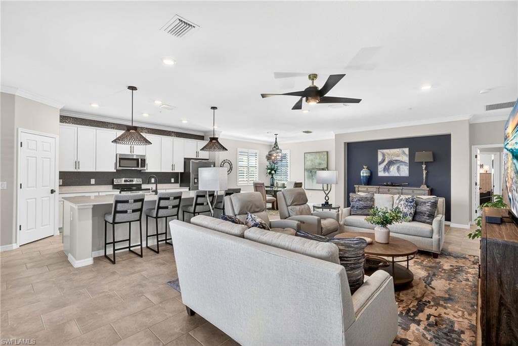 2387 Anguilla DR 202-13