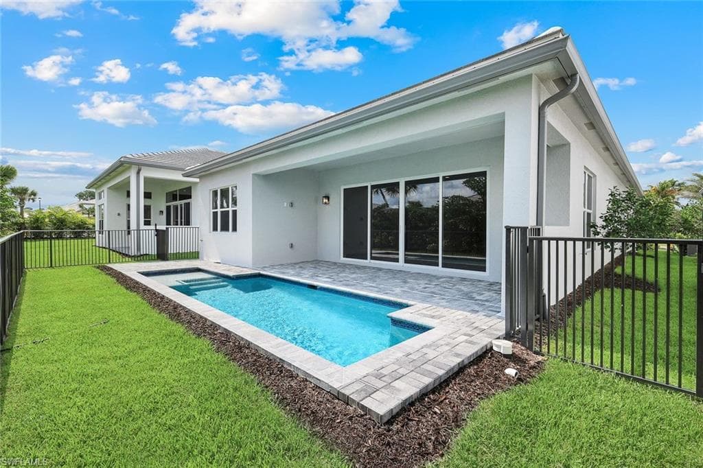 2741 Durham CIR-25