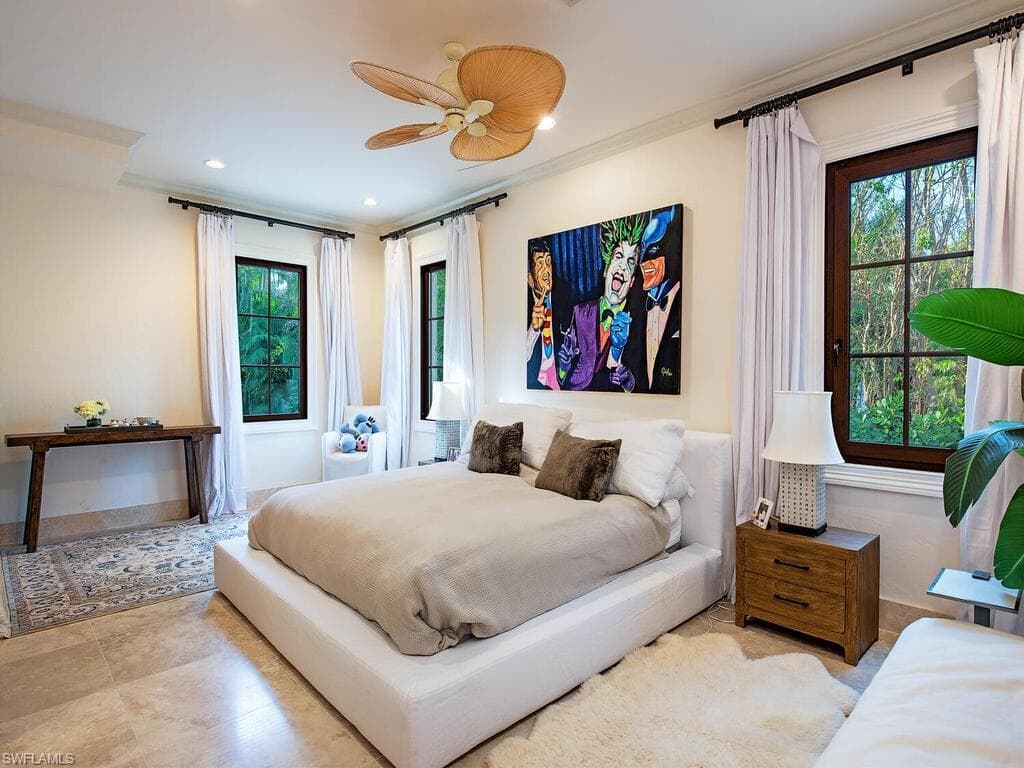 3200 Green Dolphin LN-36