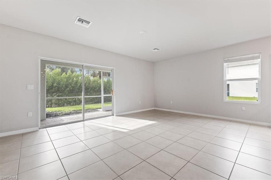 15245 Wildflower CIR-12