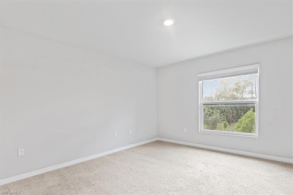 15245 Wildflower CIR-16