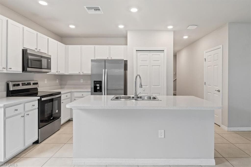 15245 Wildflower CIR-7
