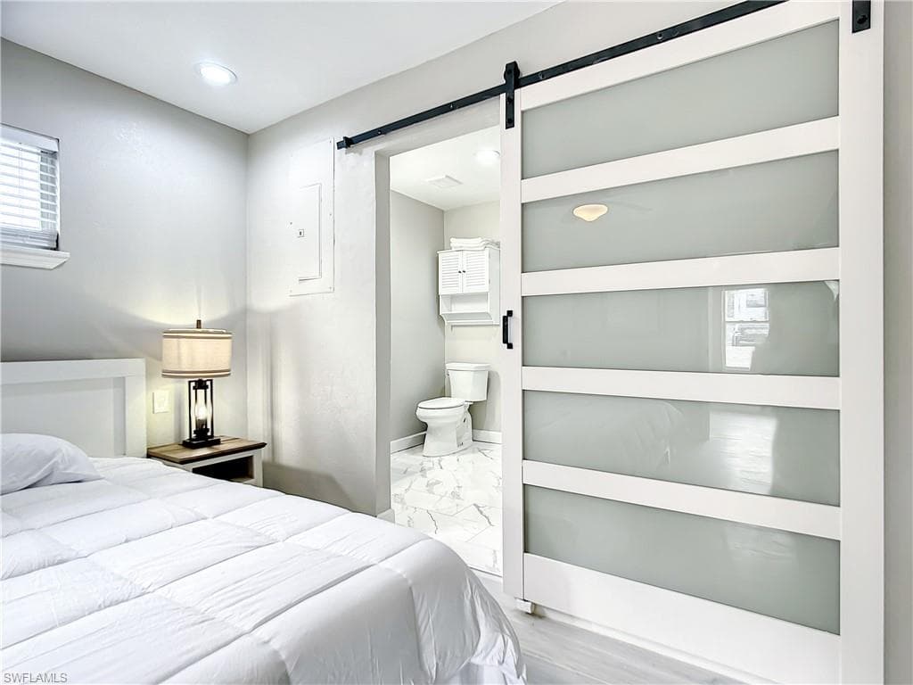 217 Miramar ST-26