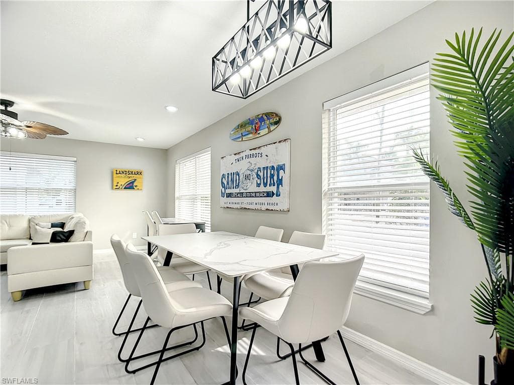 217 Miramar ST-15