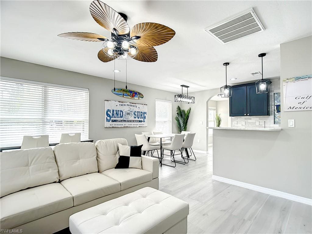 217 Miramar ST-21