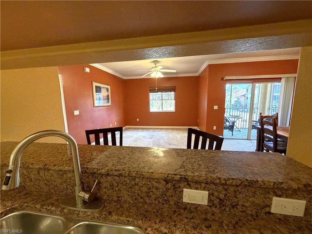 13110 Bella Casa CIR 214-12