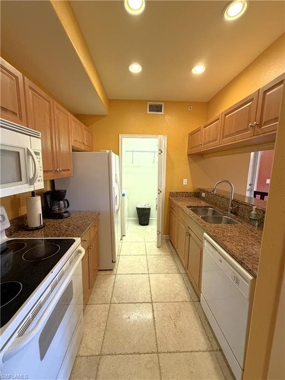 13110 Bella Casa CIR 214-9