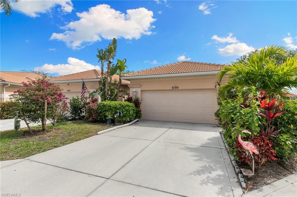 8140 Chancel CT 2-1
