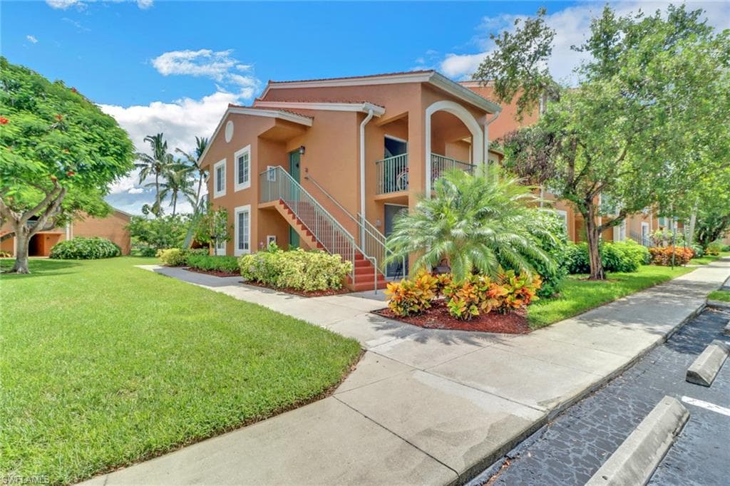 1205 Wildwood Lakes BLVD 201-1
