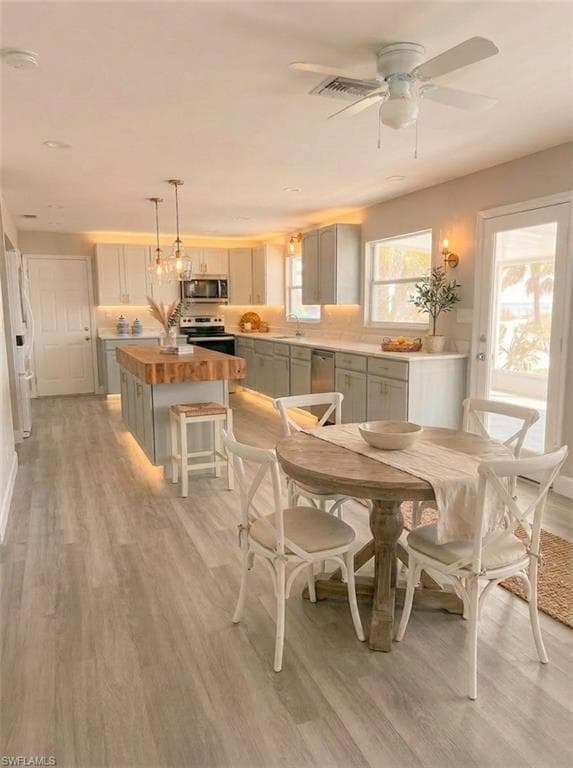 25168 Pinson DR-7