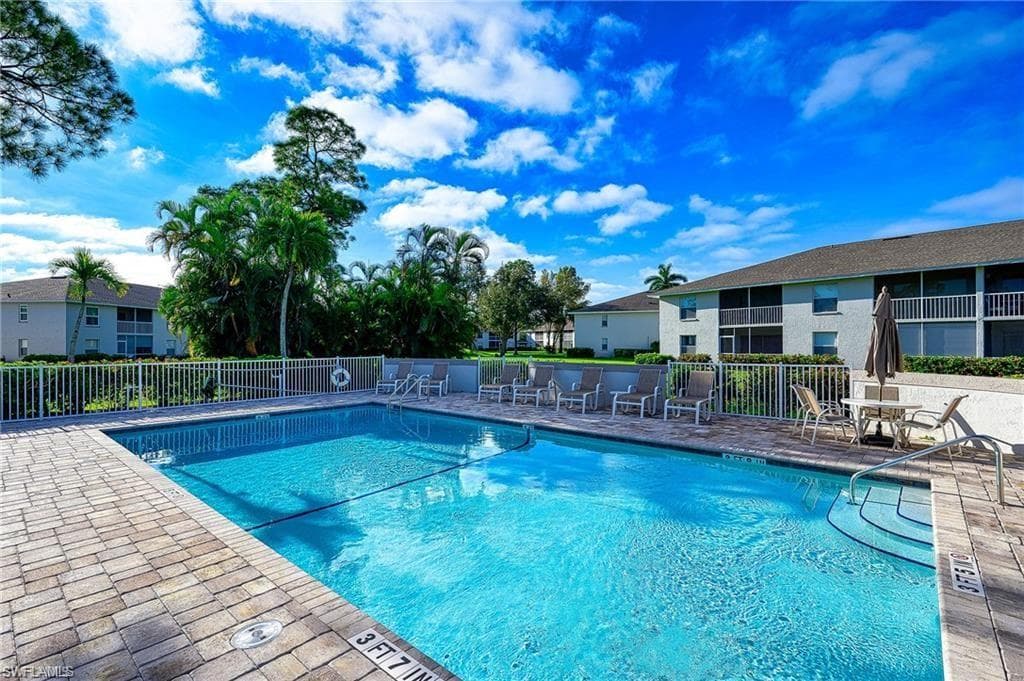 1476 Churchill CIR J-202-9