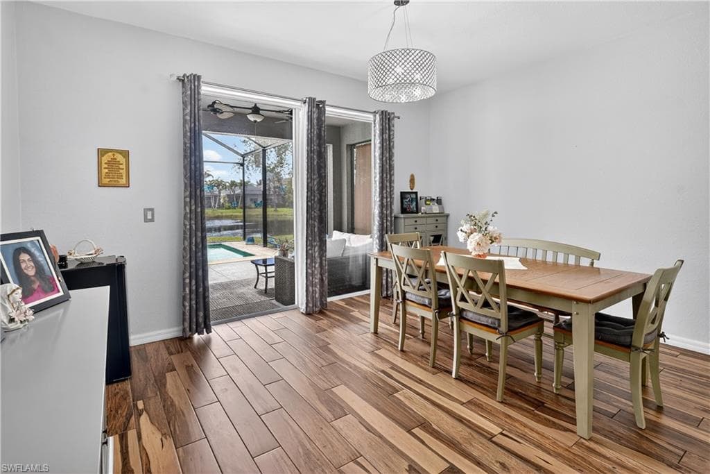 9689 Pineapple Preserve CT-16