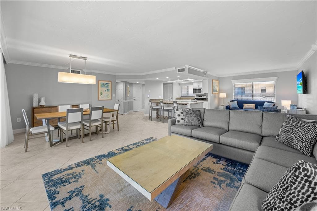 1401 Middle Gulf DR 305R-10