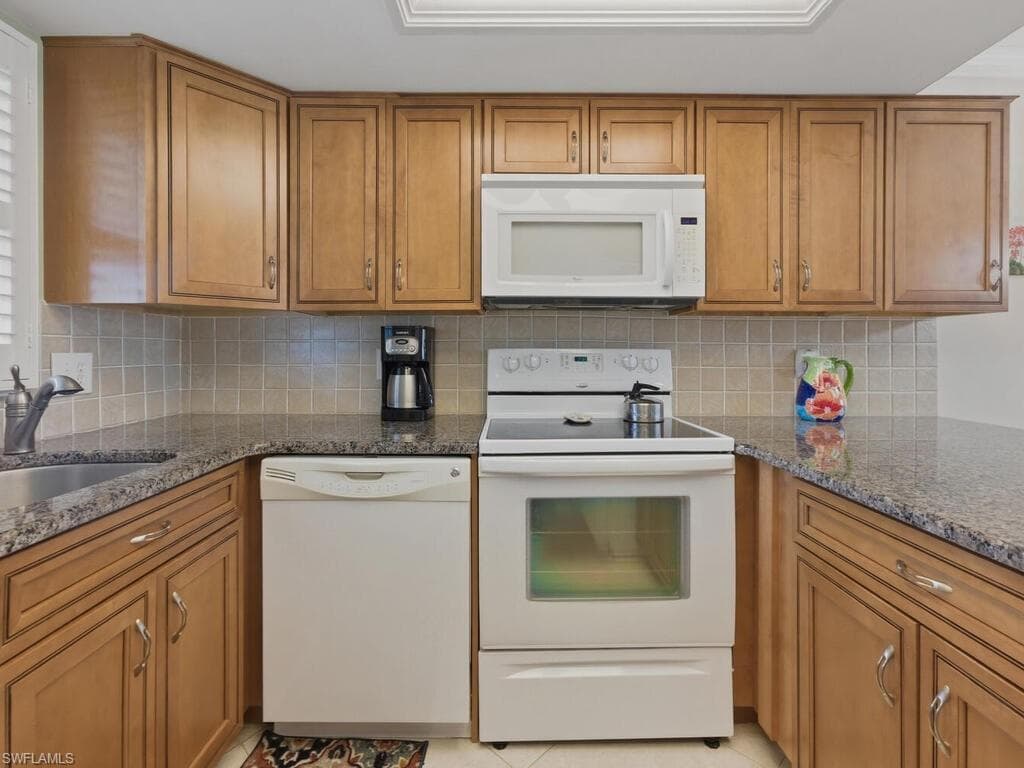 351 Charlemagne BLVD B208-12