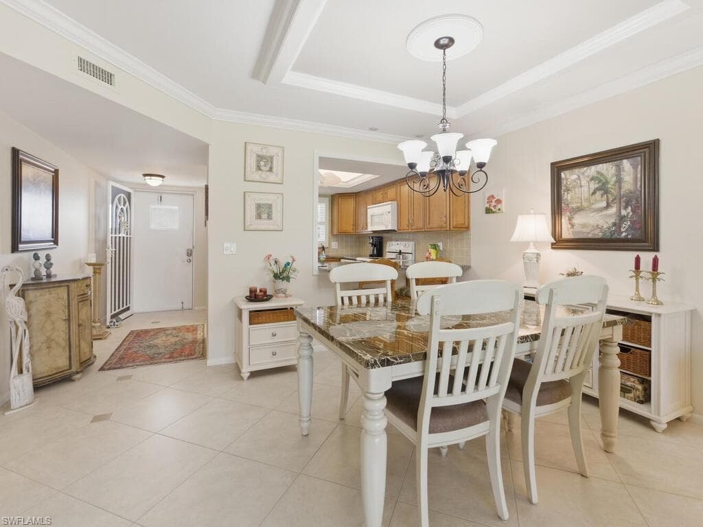 351 Charlemagne BLVD B208-8