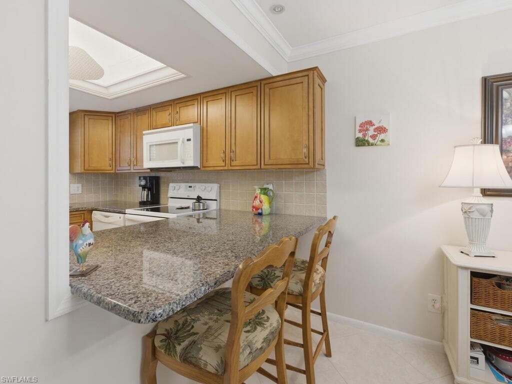 351 Charlemagne BLVD B208-9