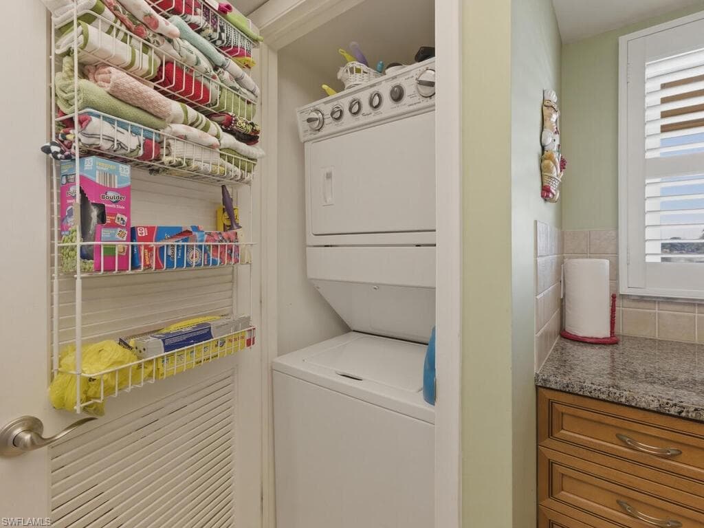 351 Charlemagne BLVD B208-14
