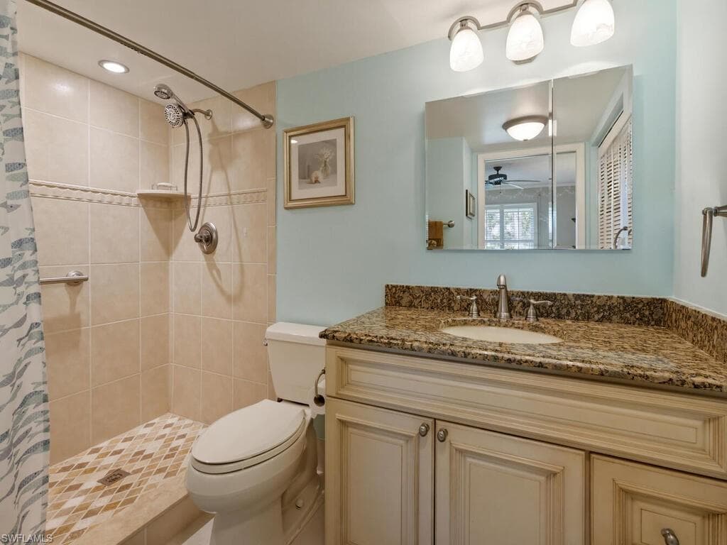 351 Charlemagne BLVD B208-18
