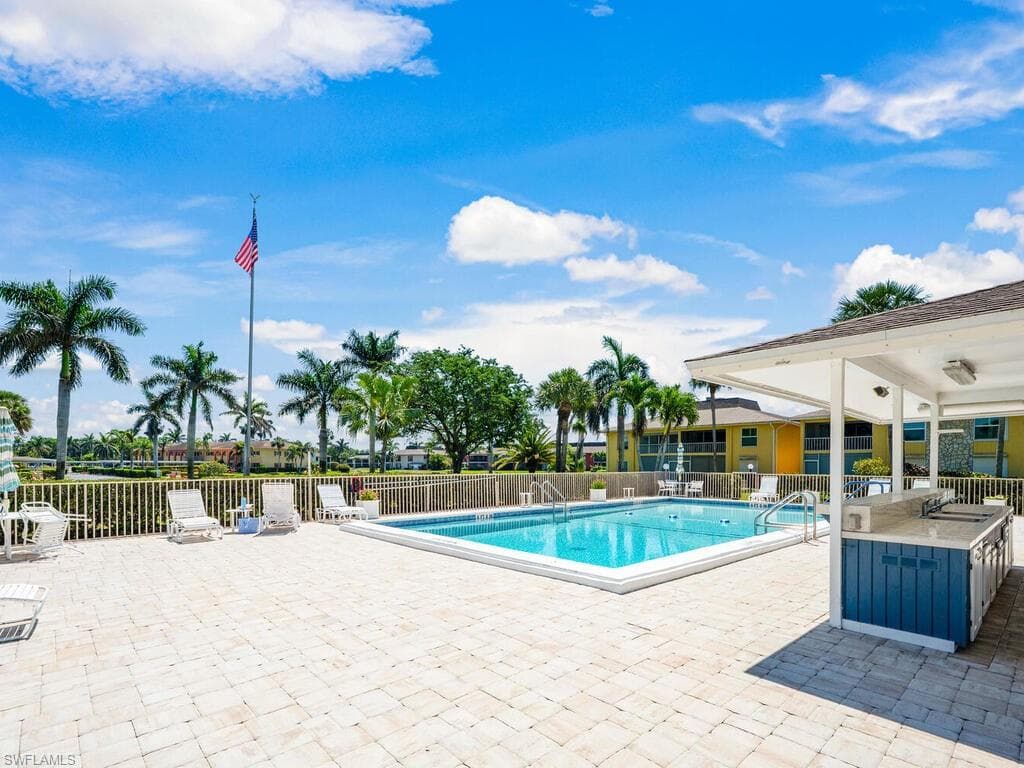 351 Charlemagne BLVD B208-24