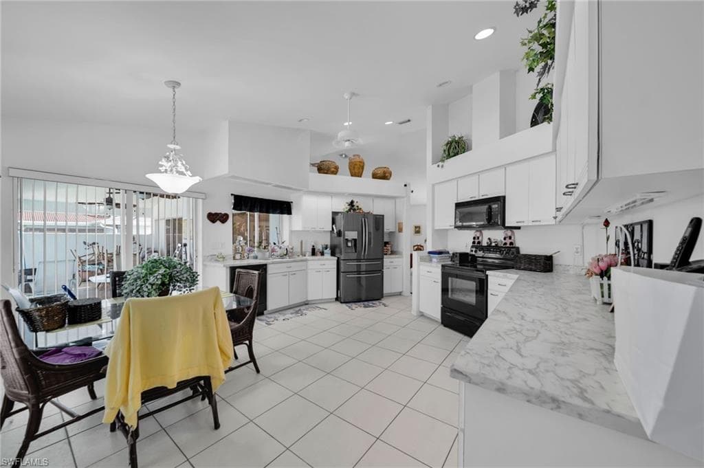 2041 SE 16th ST-23