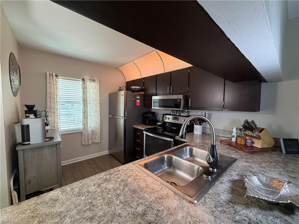 2690 Kings Lake BLVD 102-8