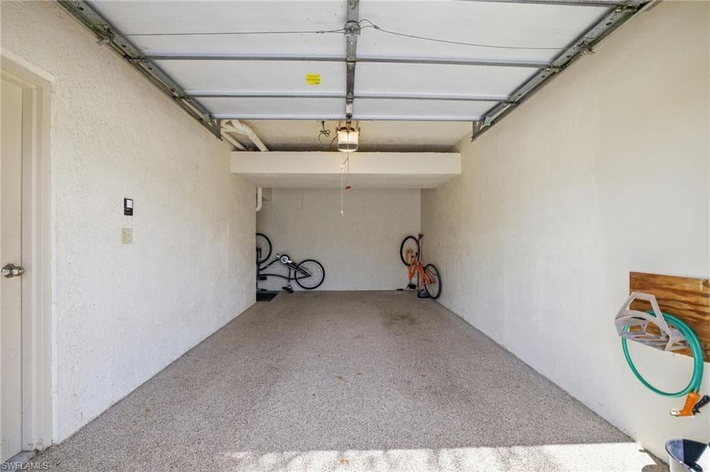 7151 Golden Eagle CT 924-26
