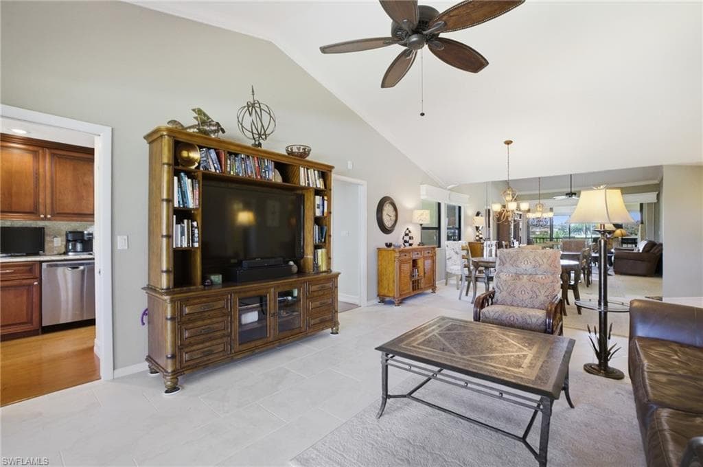 7151 Golden Eagle CT 924-6