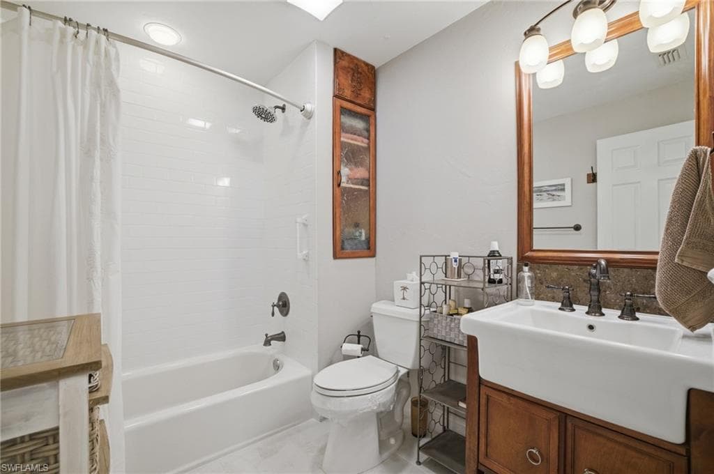 7151 Golden Eagle CT 924-23