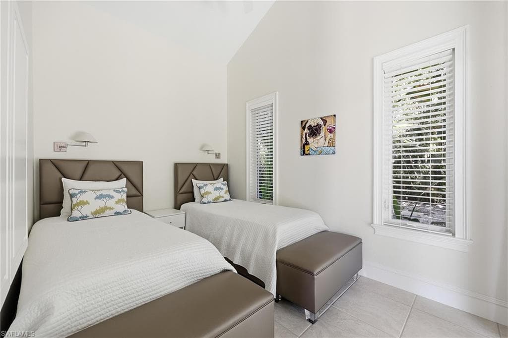 1438 Murex DR-40